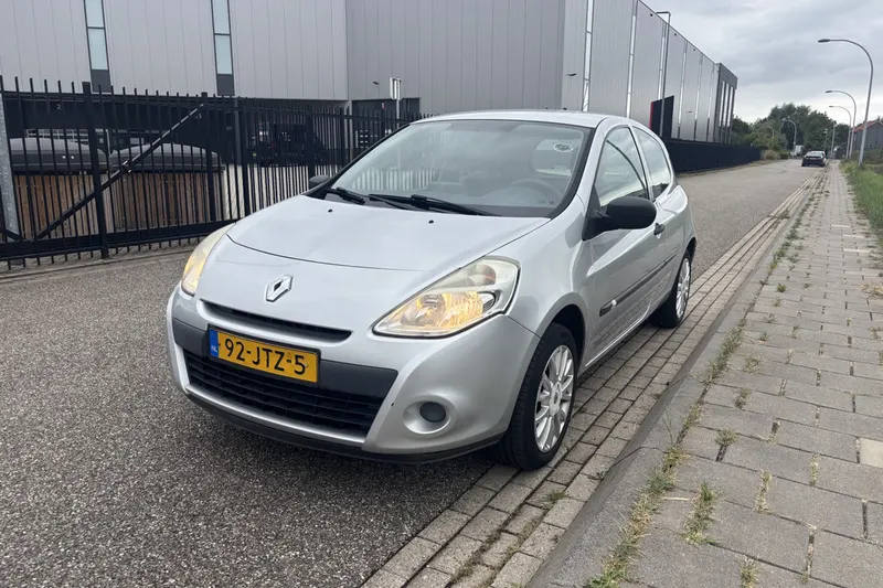Renault Clio (2009)