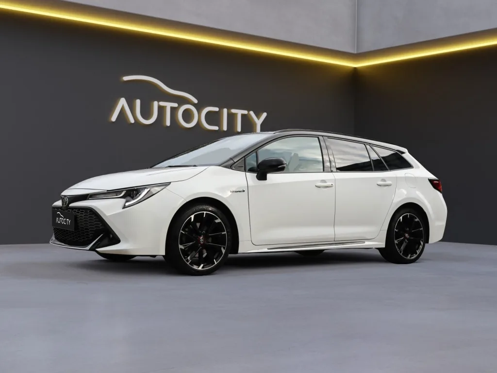 Toyota Corolla (2021) — foto 1