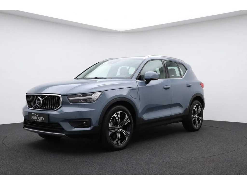 Volvo XC40 (2020) — foto 1