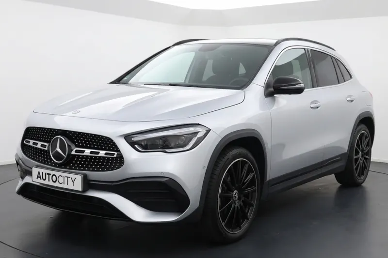 Mercedes-Benz GLA (2021)