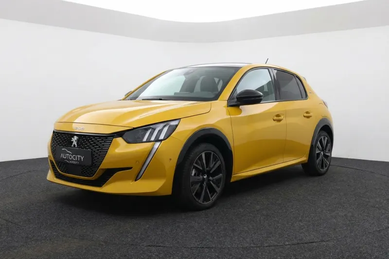 Peugeot 208 (2022)