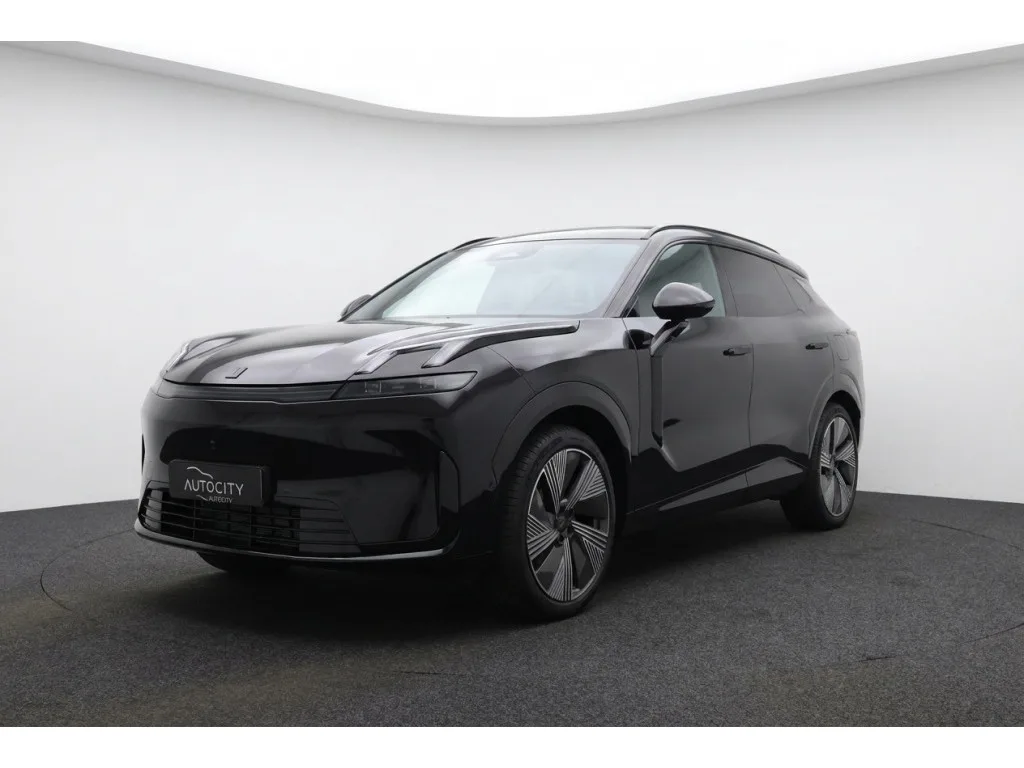 Lynk & Co 08 (2026) — foto 1
