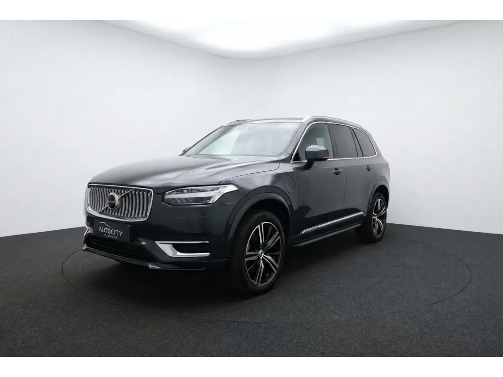 Volvo XC90 (2022) — foto 1