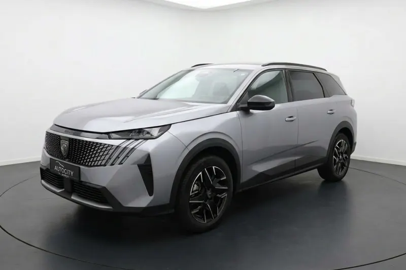 Peugeot 5008 (2025)