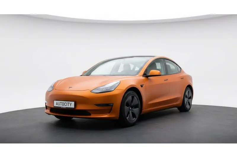 Tesla Model 3 (2021)