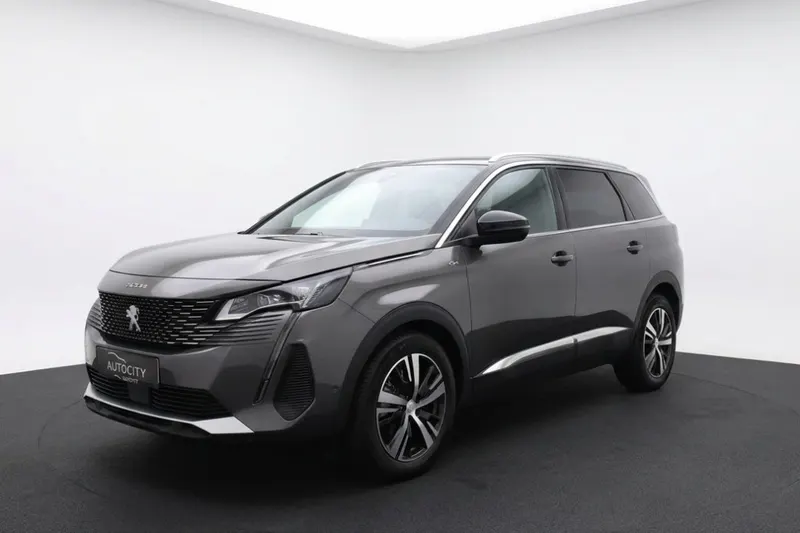 Peugeot 5008 (2023)
