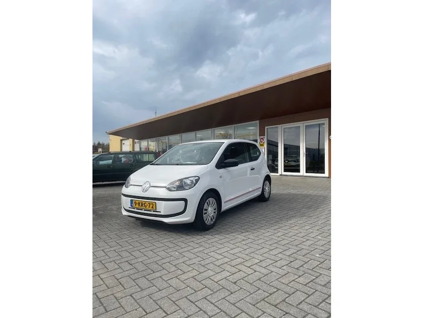 Volkswagen Up! (2013) — foto 1