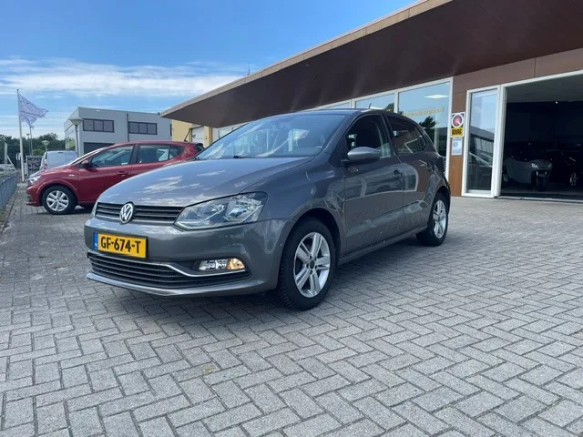 Volkswagen Polo (2014) — foto 1