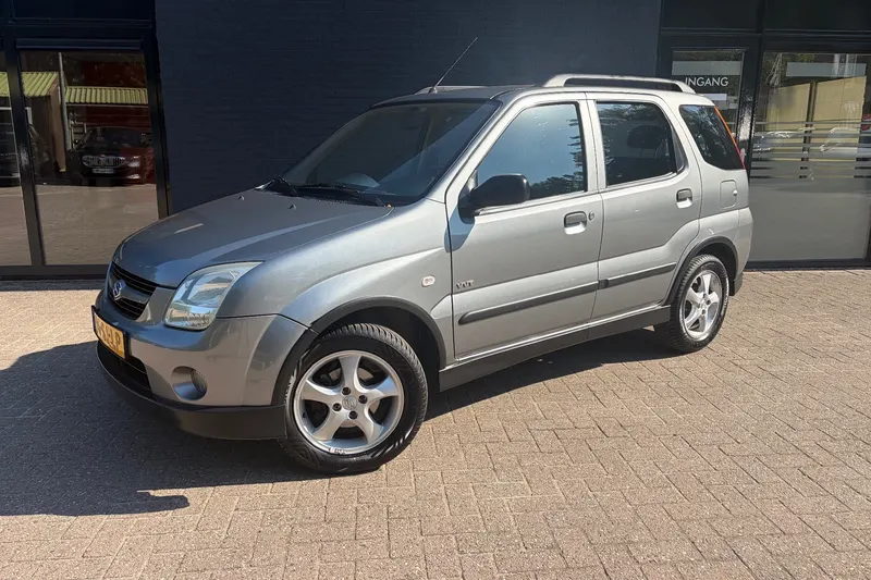 Suzuki Ignis (2006)
