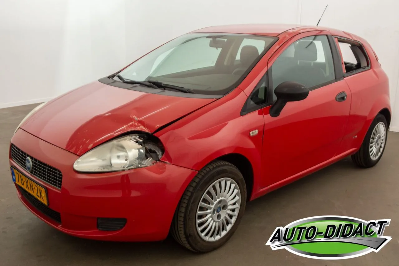 Fiat Grande Punto (2007) — foto 1