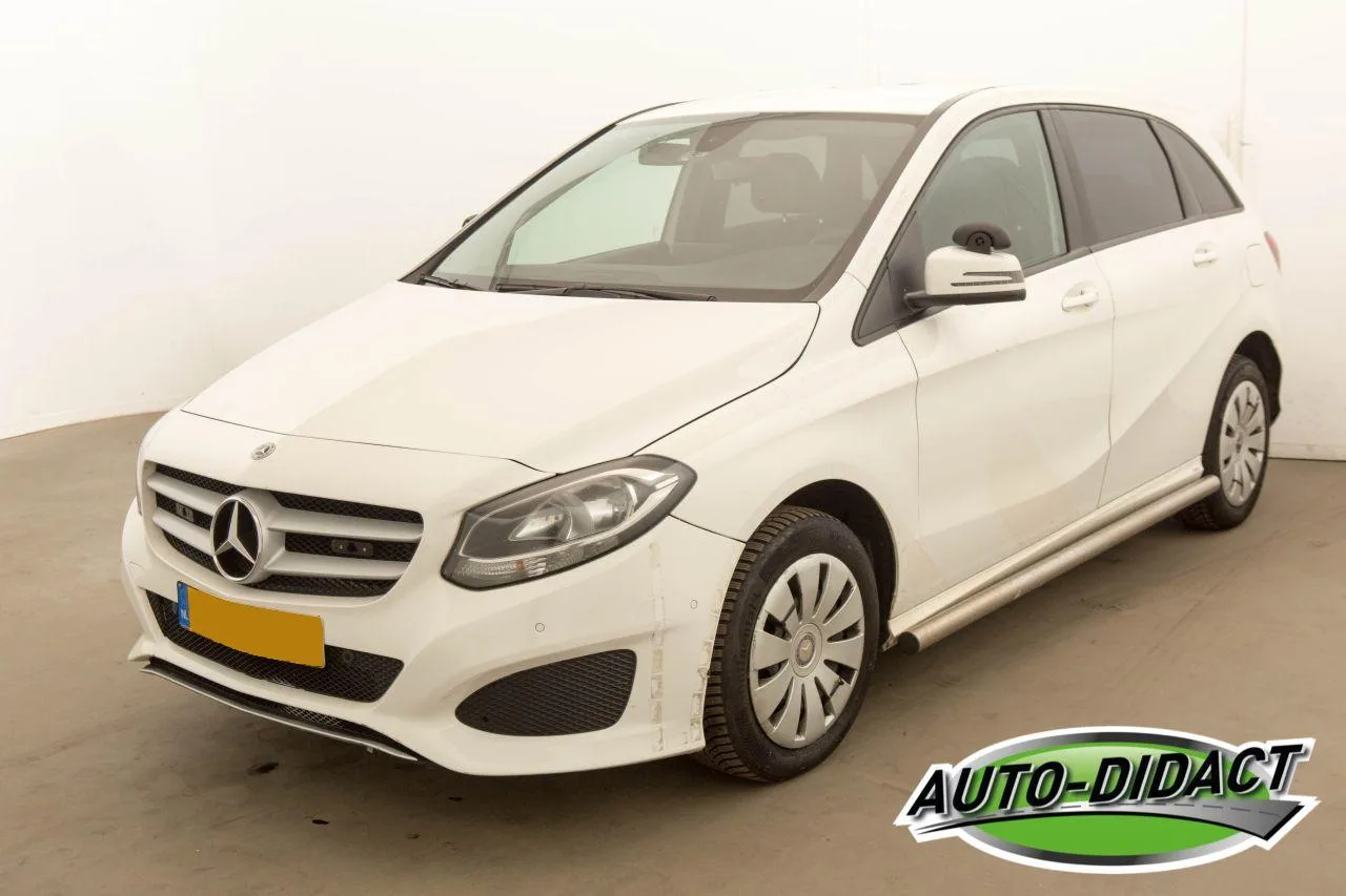 Mercedes-Benz 220D MOTOR KAPOT Ambition (2019) — foto 1