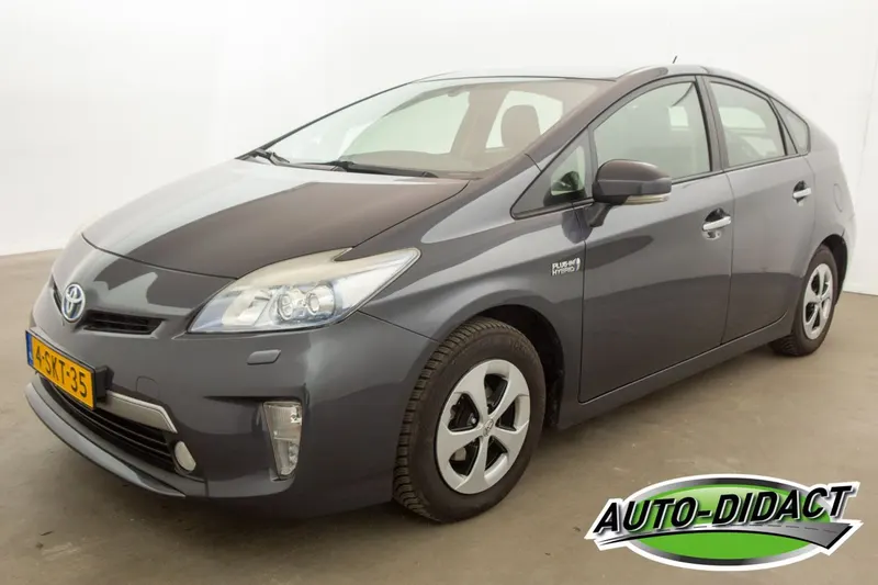 Toyota Prius (2013)