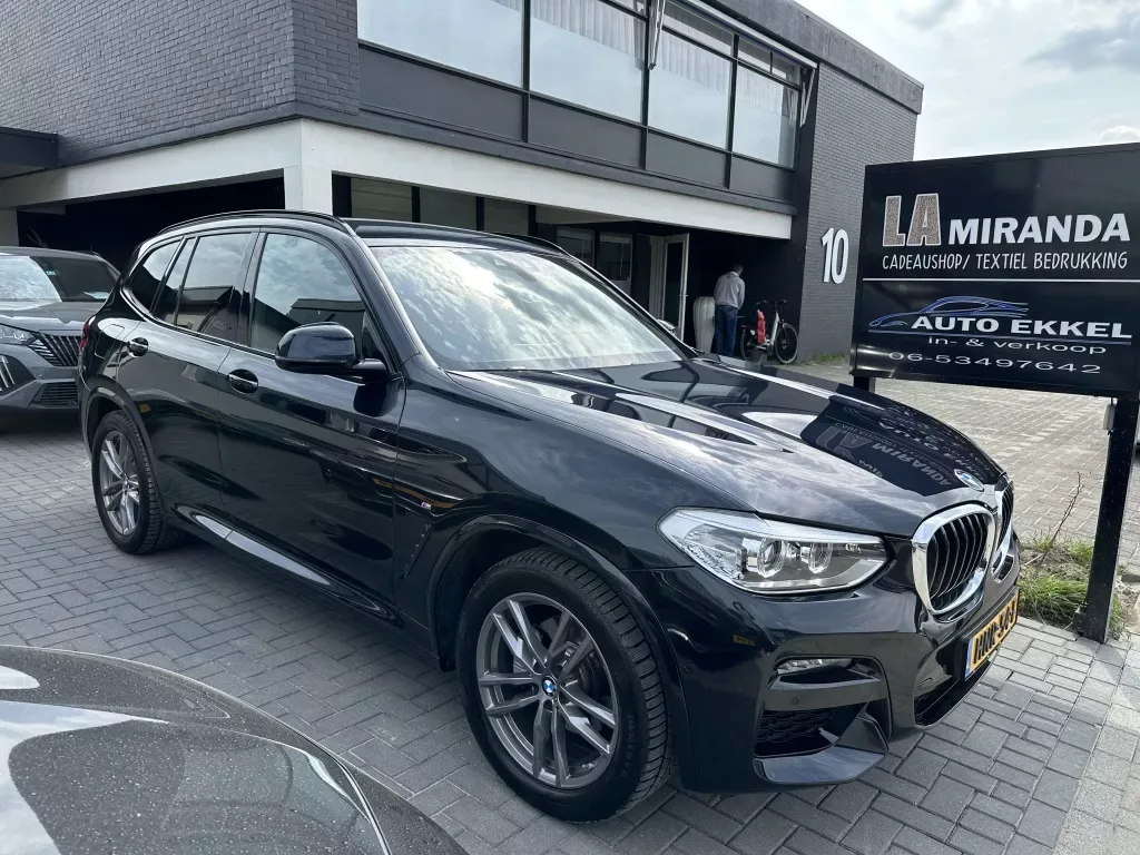 BMW X3 (2021) — foto 1