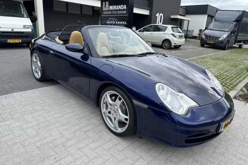 Porsche 911 (2002)