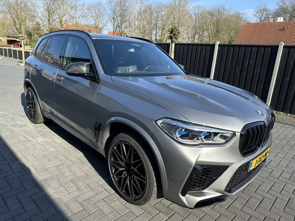BMW X5 (2020) — foto 1