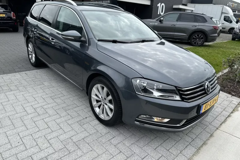 Volkswagen Passat (2012)