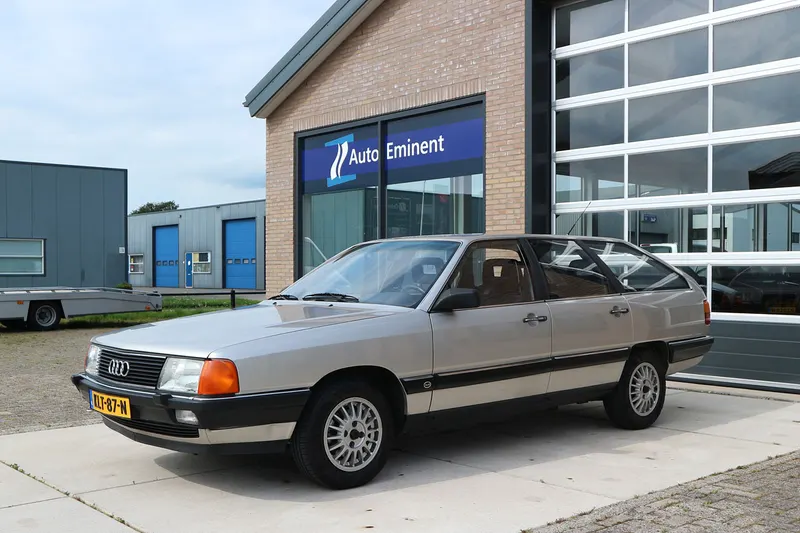 Audi 100 (1986)