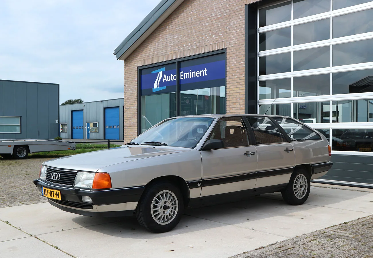 Audi 100 (1986) — foto 1