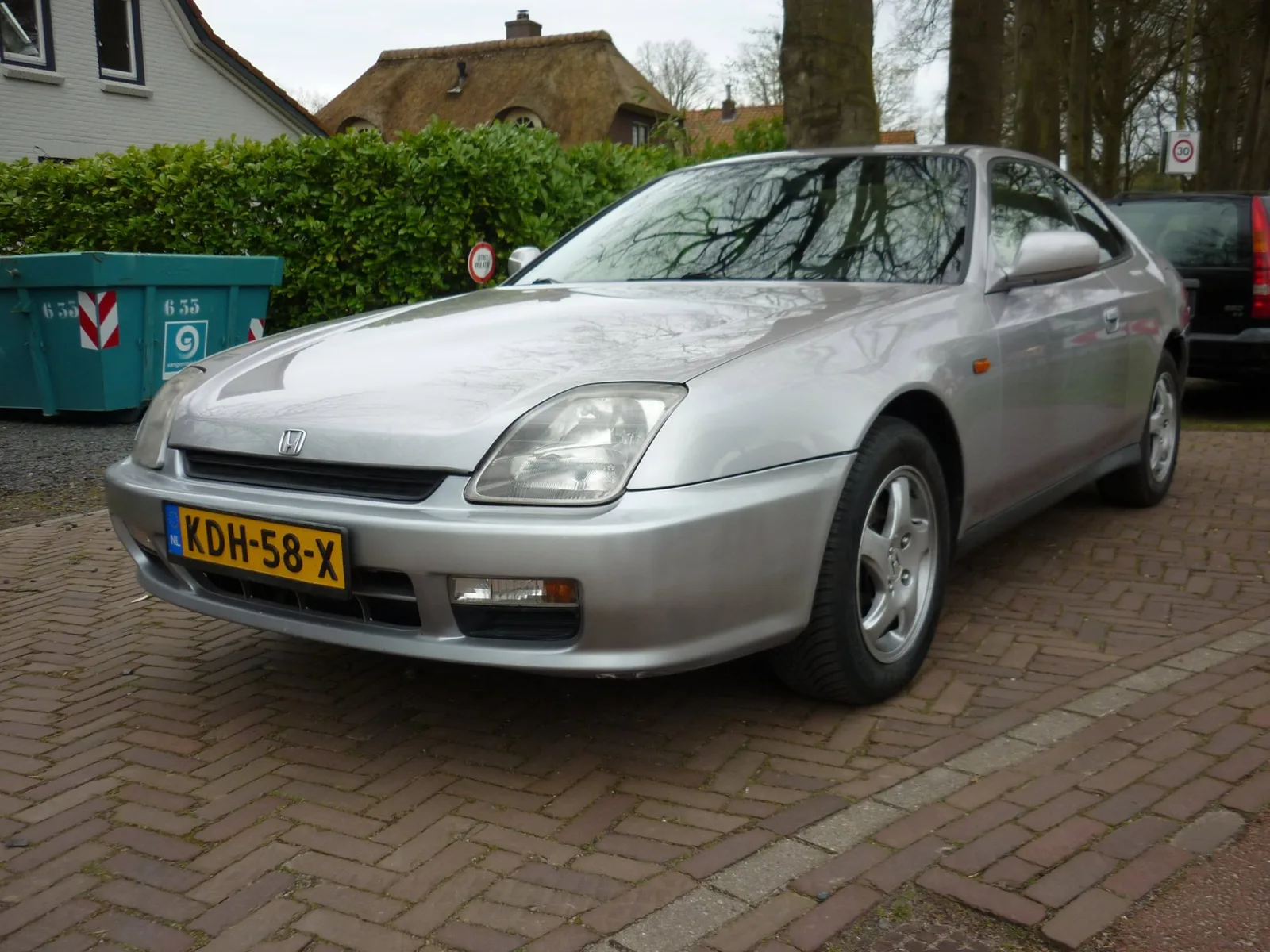 Honda PRELUDE (1997) — foto 1