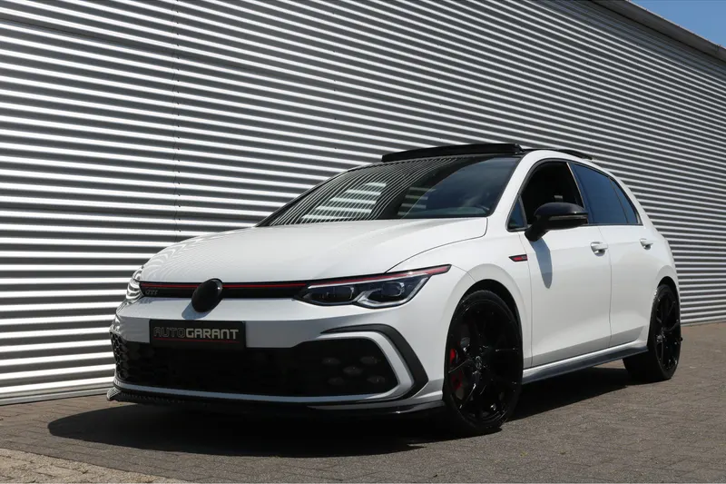 Volkswagen Golf (2020)