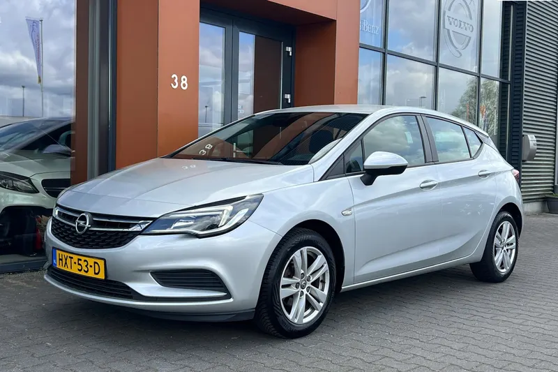 Opel Astra (2019)