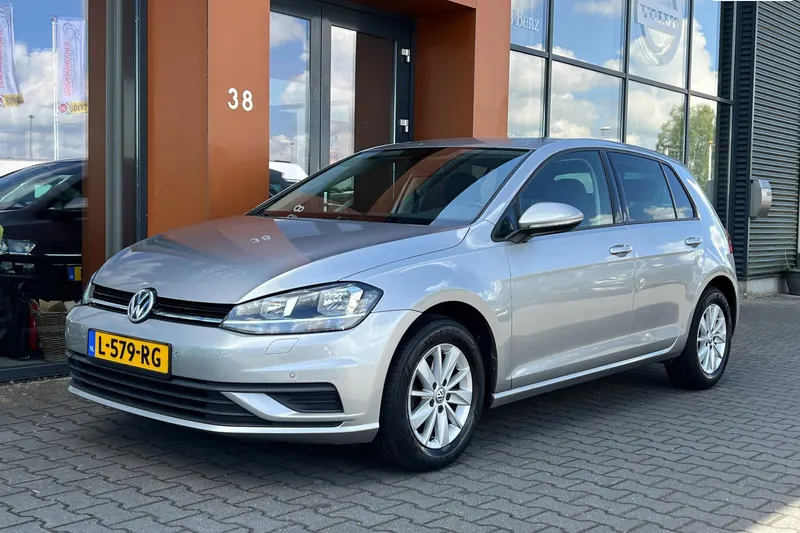 Volkswagen Golf (2019)