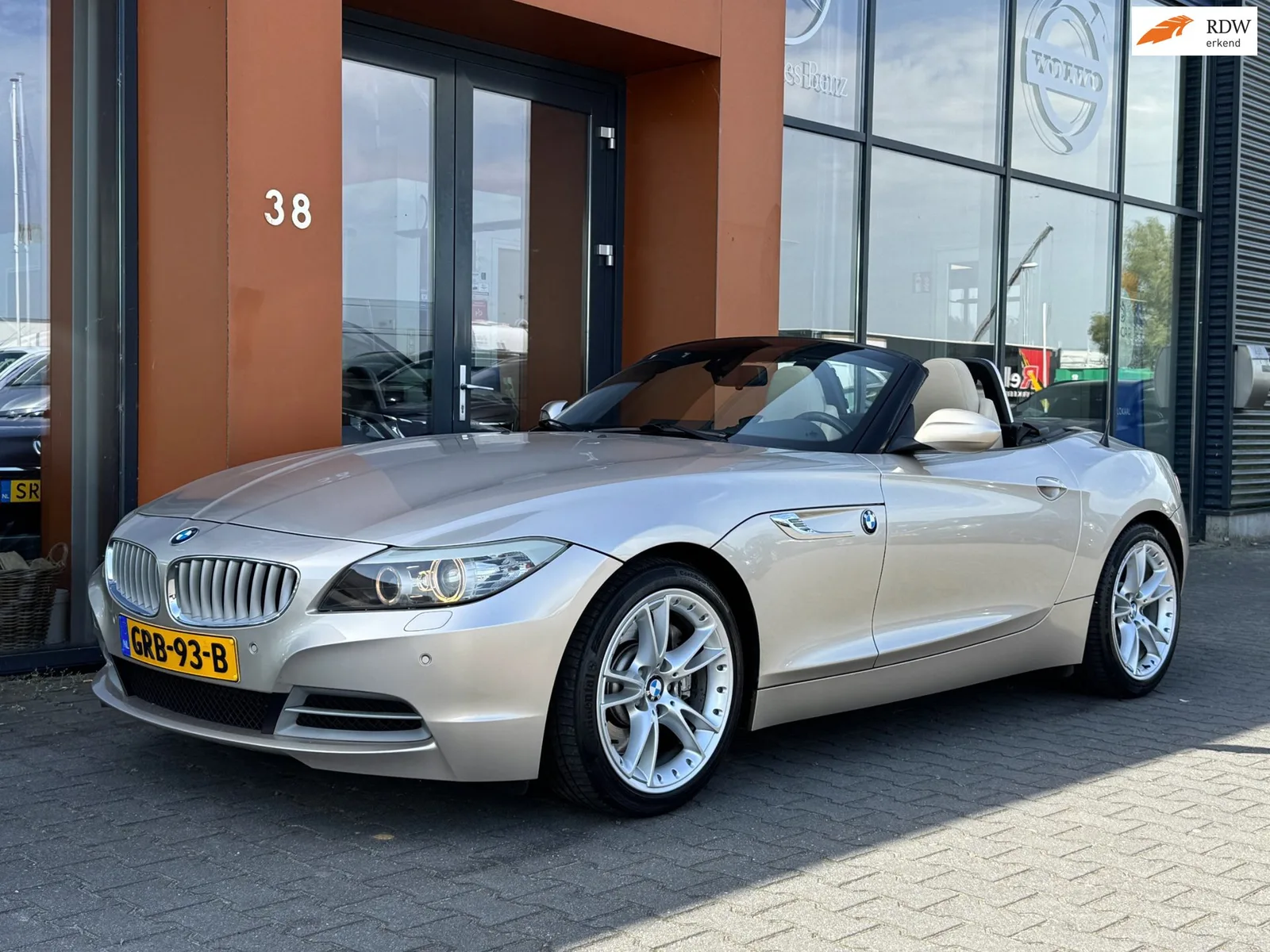 BMW Z4 (2009) — foto 1
