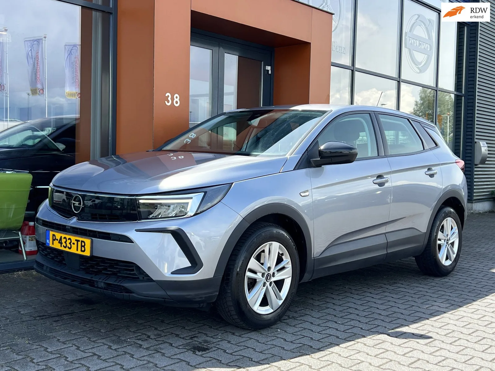 Opel Grandland X (2021) — foto 1
