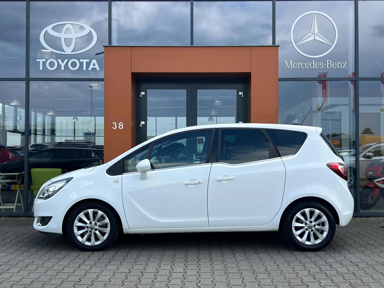 Opel Meriva (2016) — foto 1