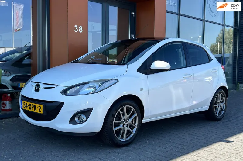 Mazda 2 (2012)