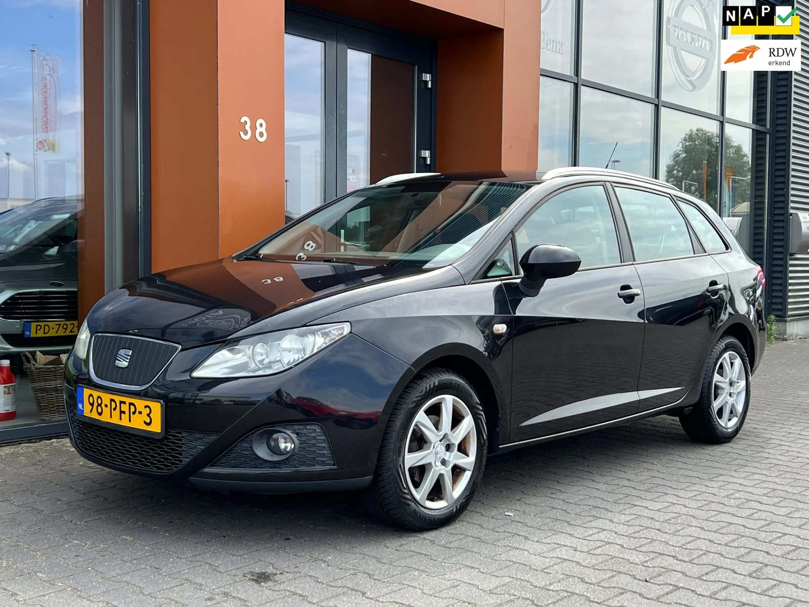 SEAT Ibiza (2011) — foto 1