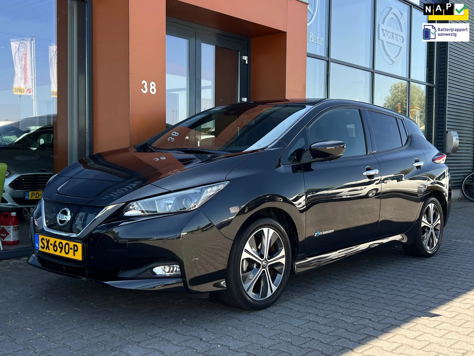 Nissan Leaf (2018) — foto 1