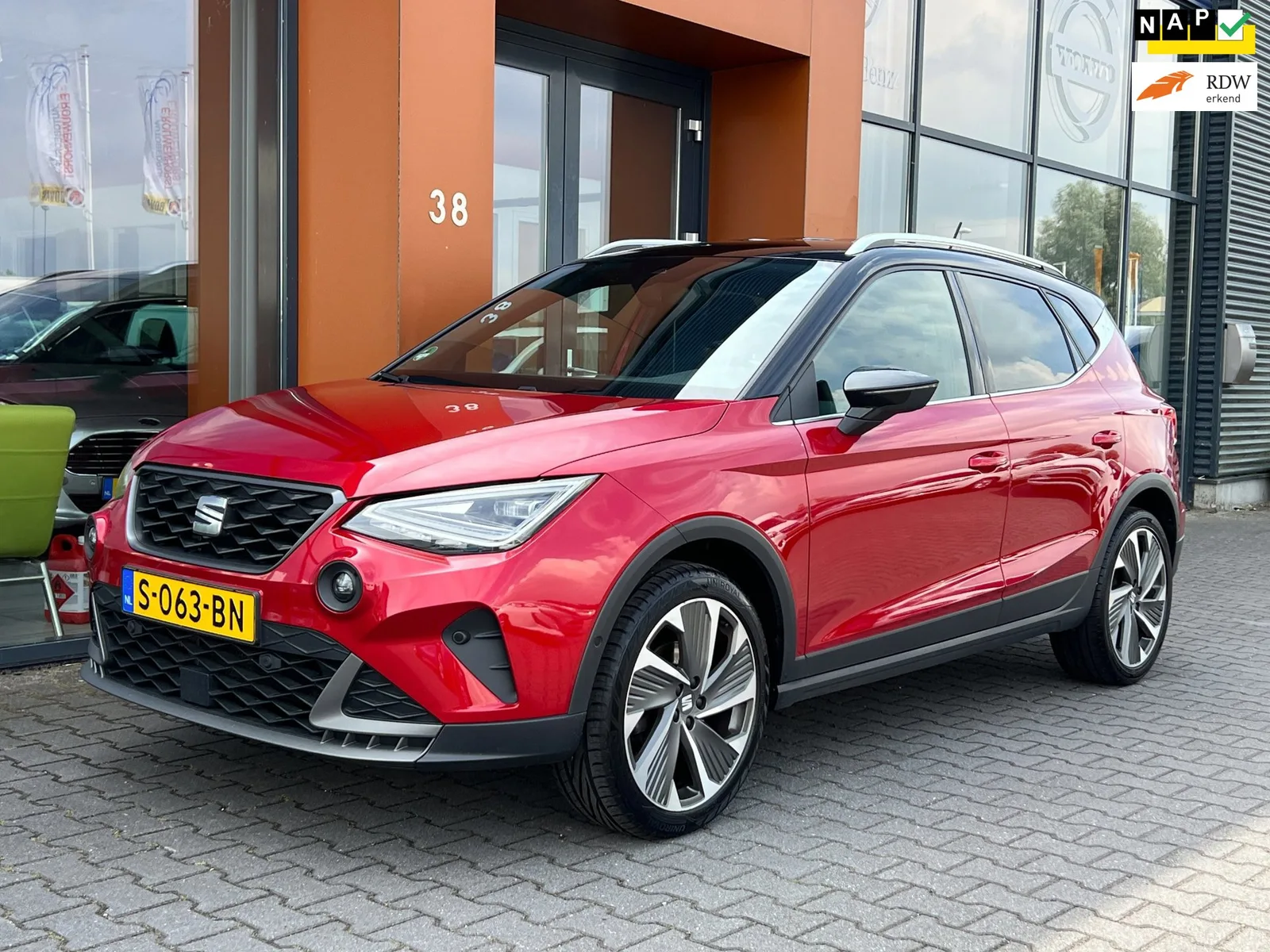 SEAT Arona (2023) — foto 1