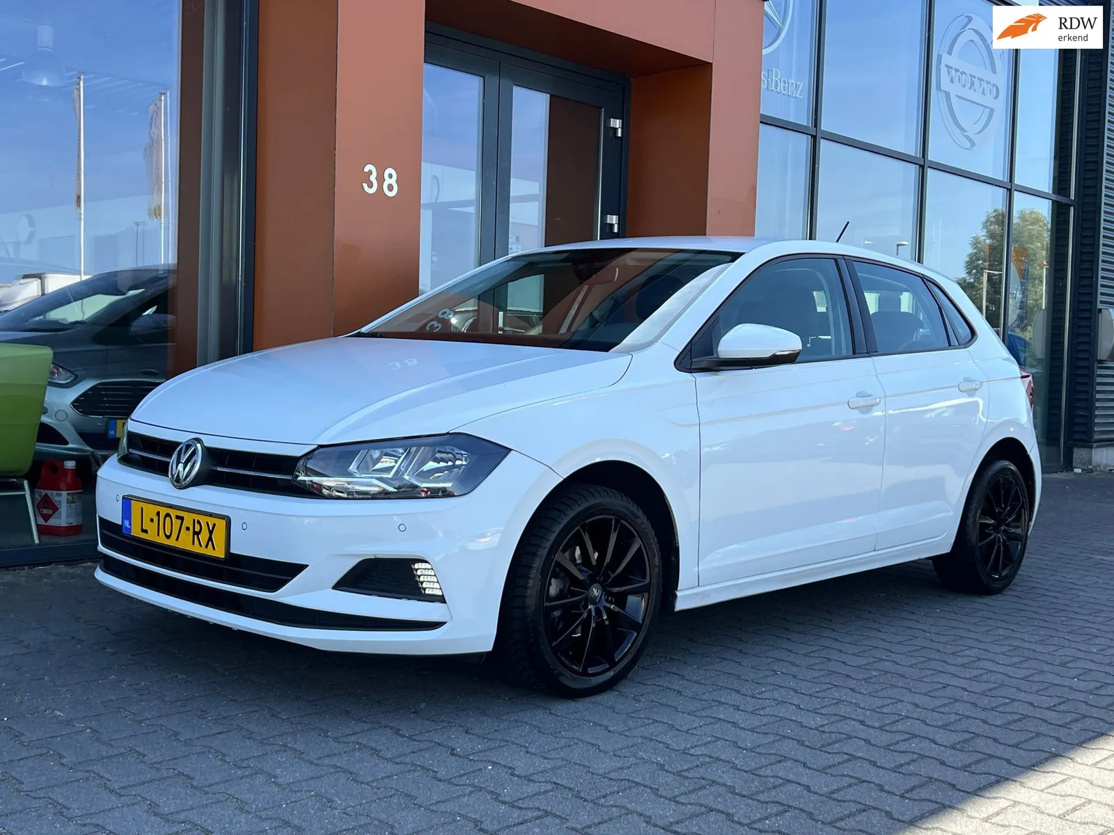 Volkswagen Polo (2018) — foto 1