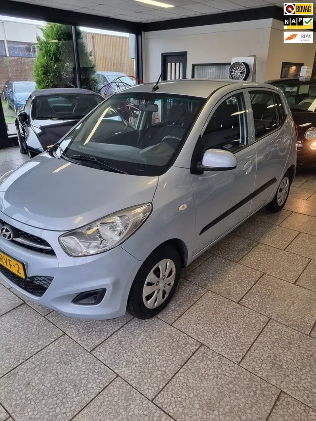 Hyundai i10 (2011) — foto 1