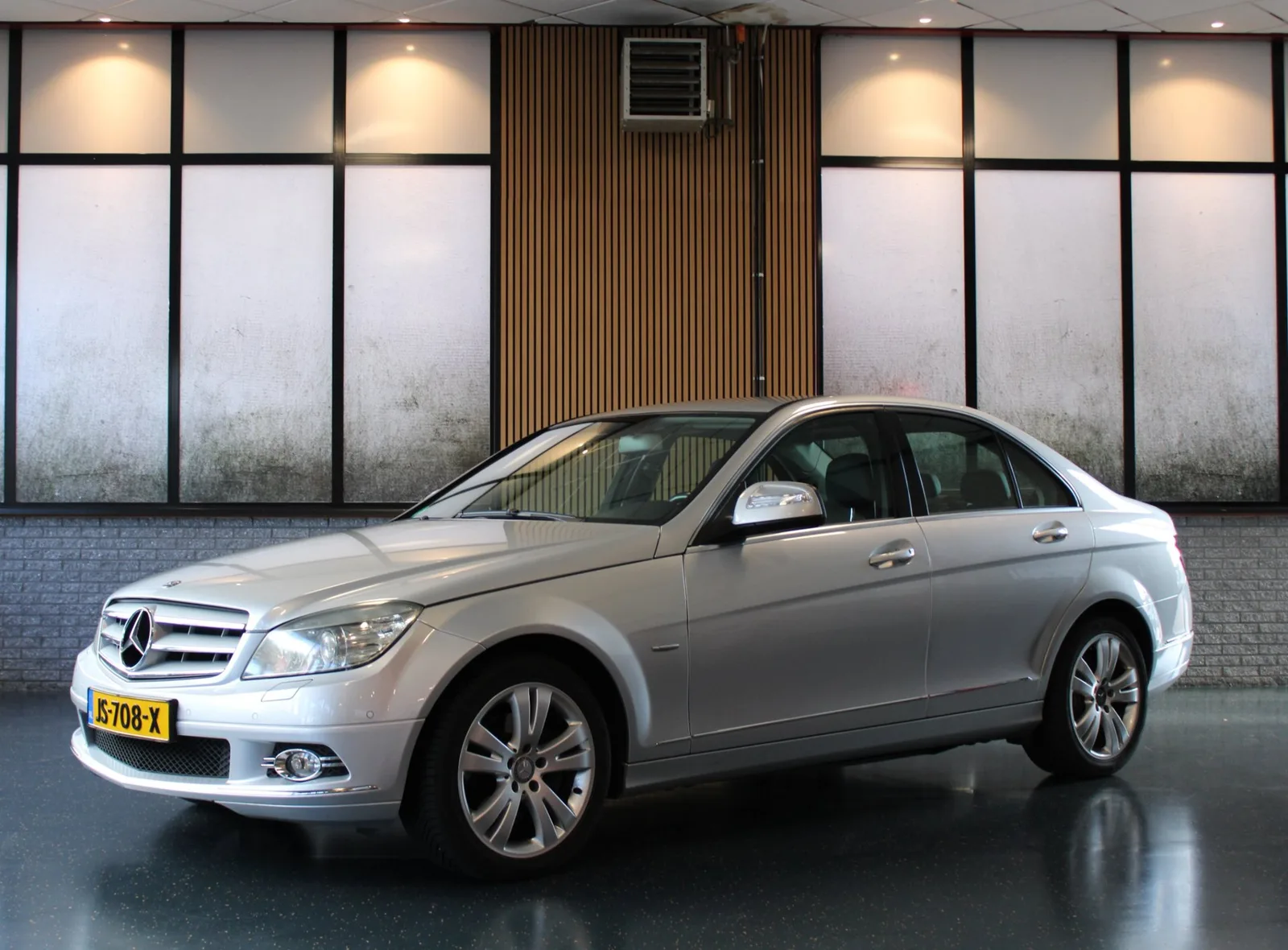 Mercedes-Benz C-Klasse (2007) — foto 1