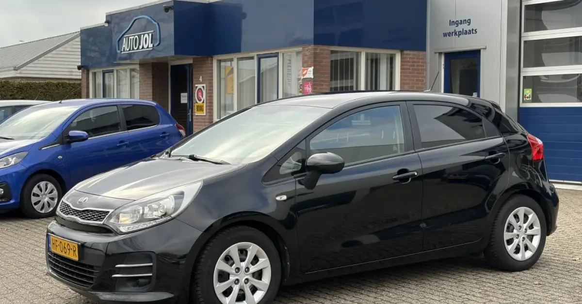 Kia Rio (2016) — foto 1