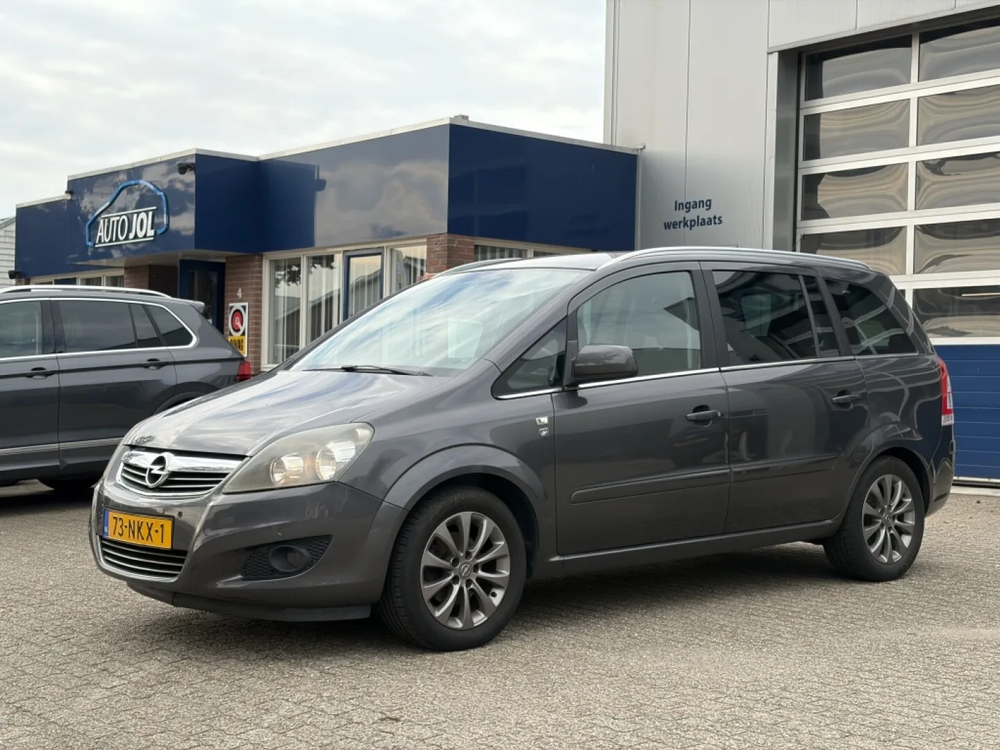 Opel Zafira (2010) — foto 1