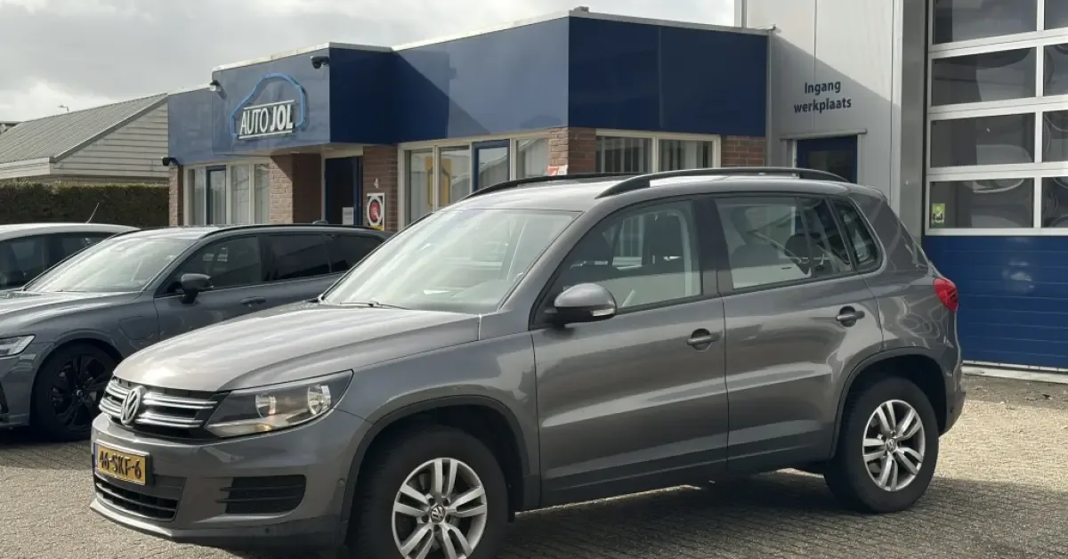 Volkswagen Tiguan (2011) — foto 1