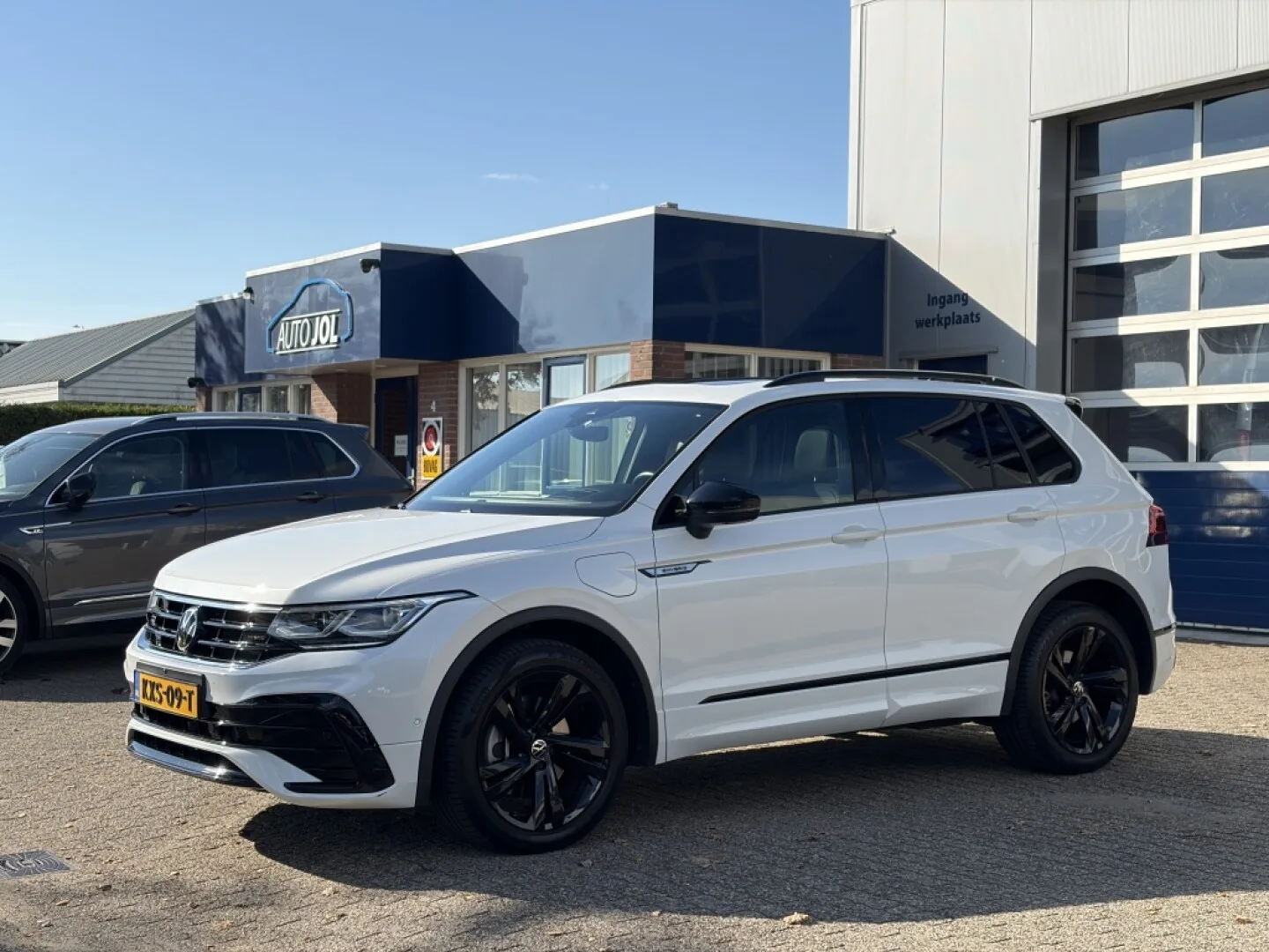 Volkswagen Tiguan (2023) — foto 1