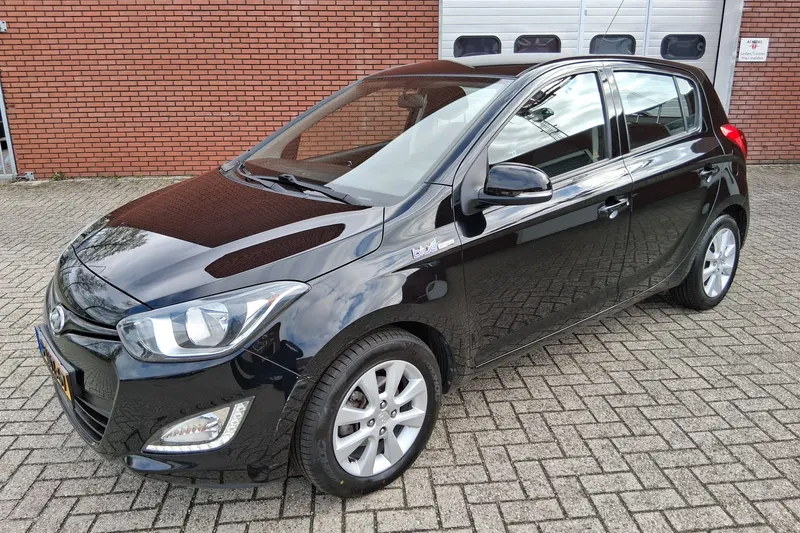 Hyundai i20 (2013)