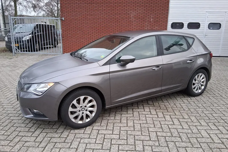 SEAT Leon (2015)