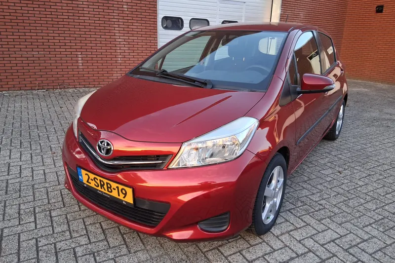 Toyota Yaris (2014)