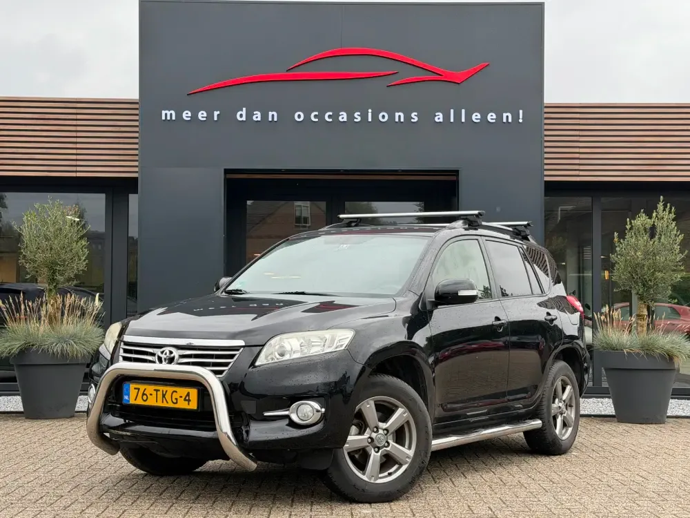 Toyota RAV4 (2012) — foto 1