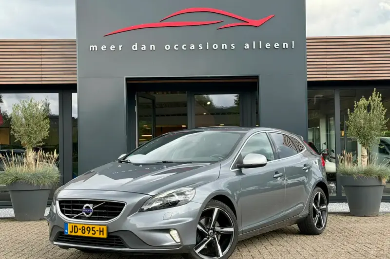 Volvo V40 (2016)