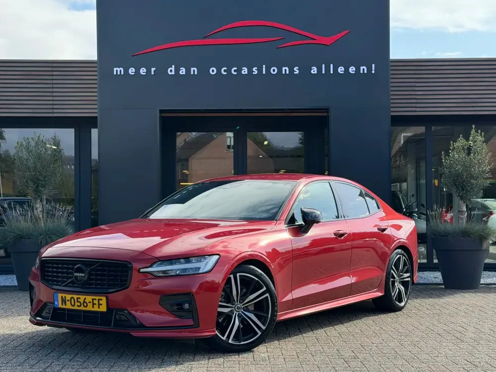 Volvo S60 (2020) — foto 1