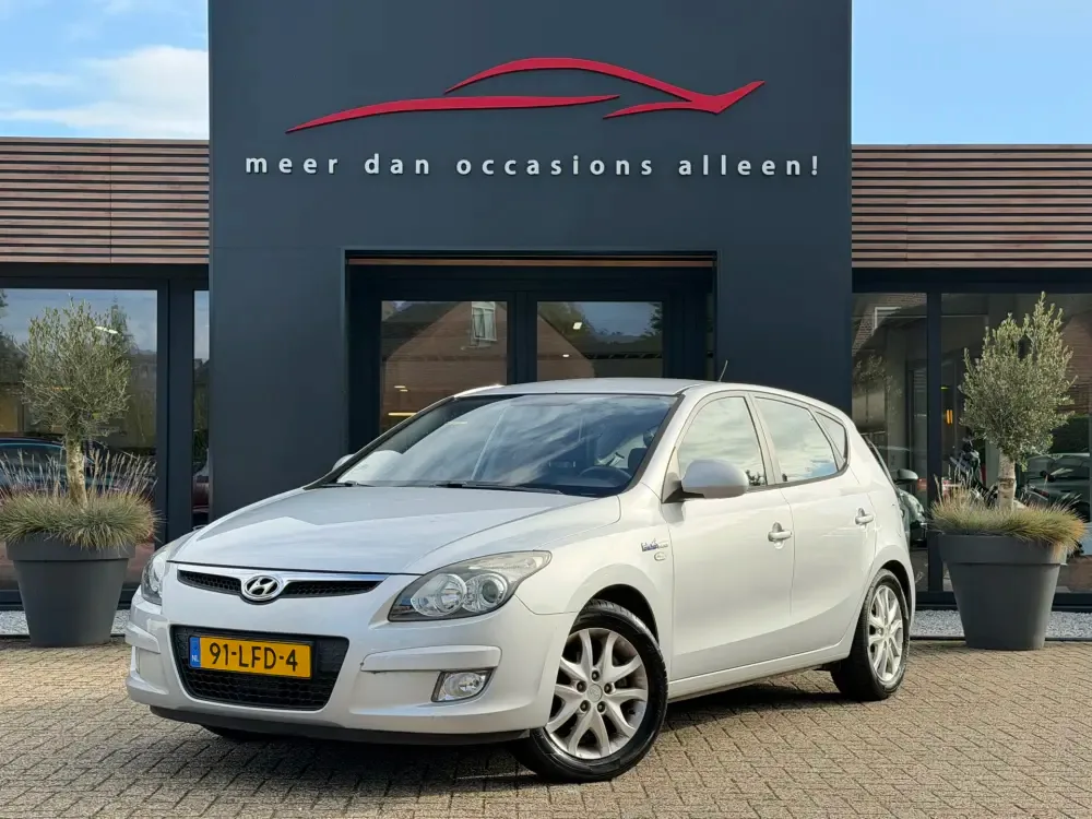 Hyundai i30 (2010) — foto 1
