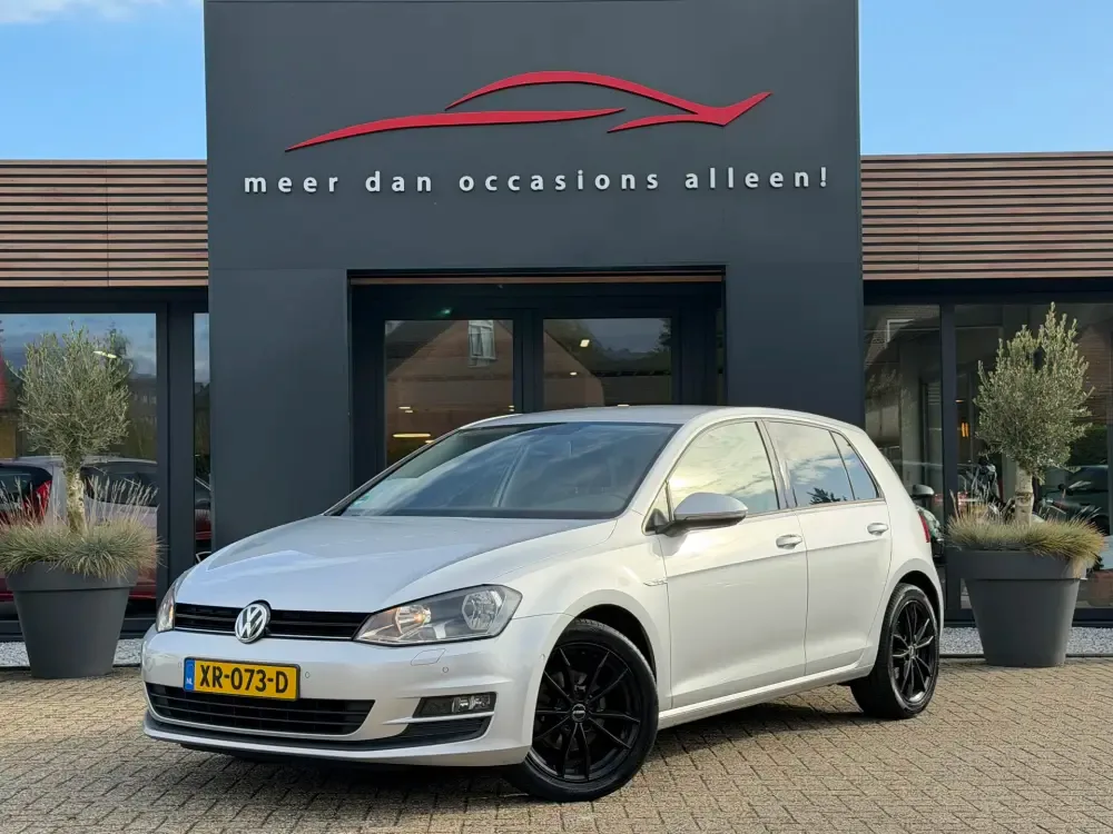 Volkswagen Golf (2014) — foto 1