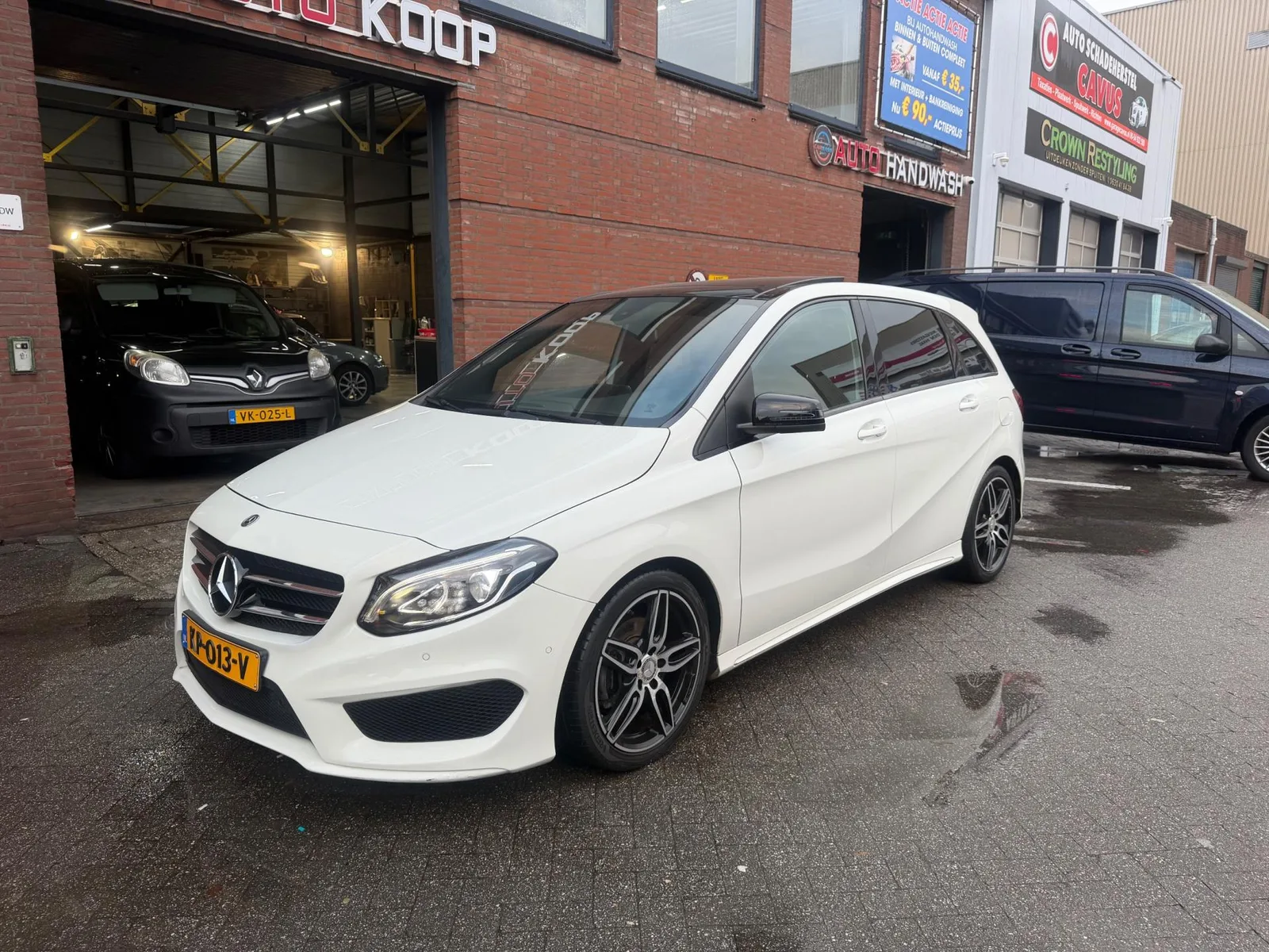 Mercedes-Benz B-Klasse (2016) — foto 1