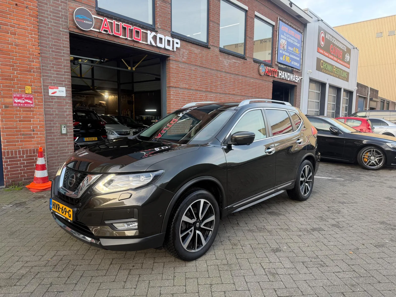 Nissan X-Trail (2019) — foto 1